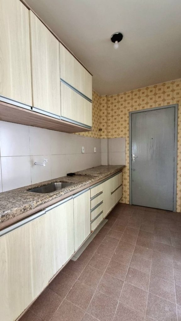 Apartamento no Condomínio Jardim dos Coqueiros – Bairro Luzia