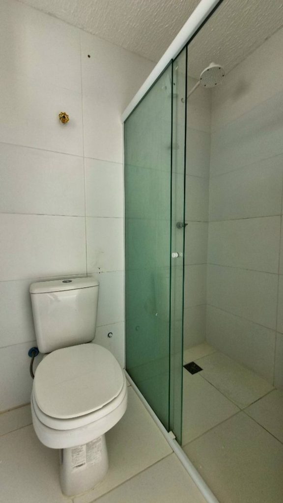 Apartamento no Condomínio Jardim dos Coqueiros – Bairro Luzia