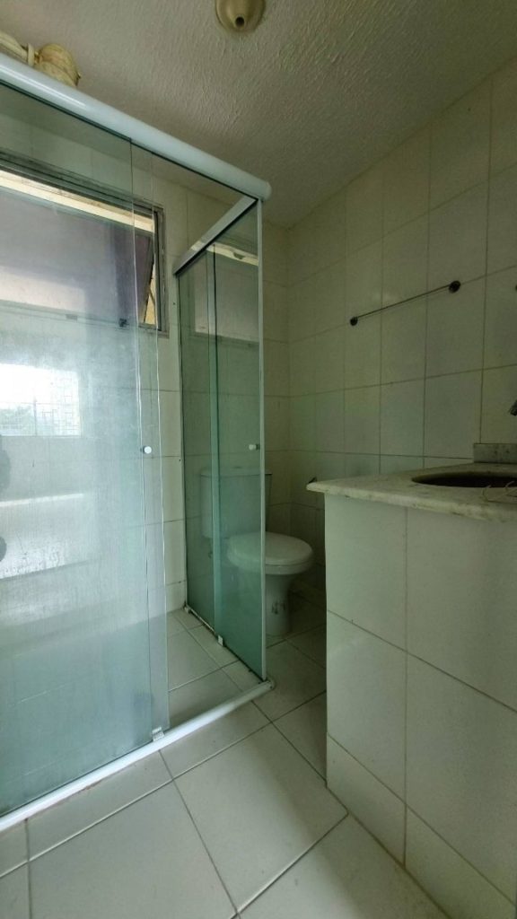 Apartamento no Condomínio Jardim dos Coqueiros – Bairro Luzia