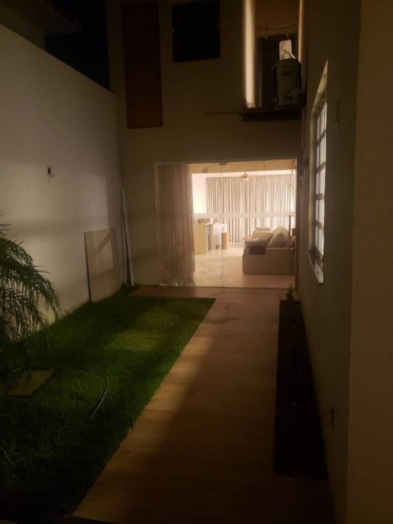 Casa a venda em Aracaju no Condomínio Caminho das Arvores- Bairro Atalaia Casa a venda em Aracaju no Condomínio Caminho das Arvores- Bairro Atalaia