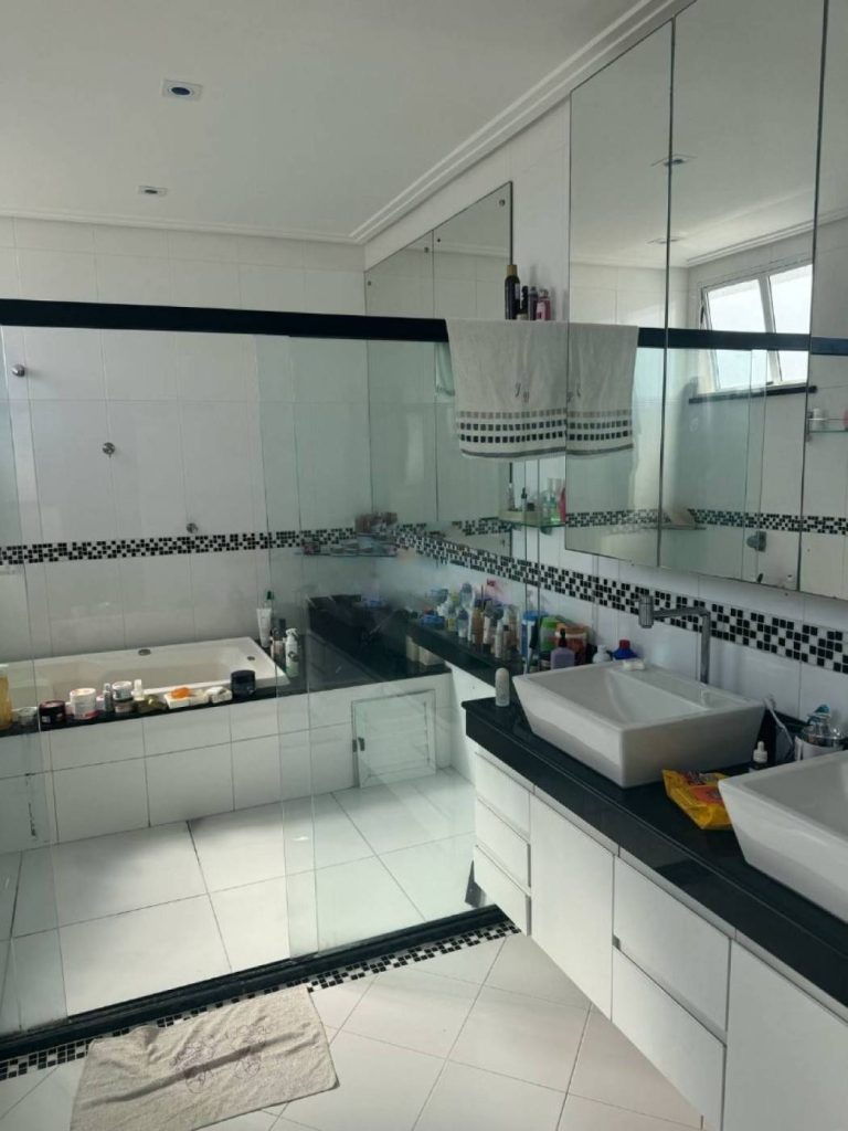 Casa a venda em Aracaju no Condomínio Caminho das Arvores- Bairro Atalaia Casa a venda em Aracaju no Condomínio Caminho das Arvores- Bairro Atalaia